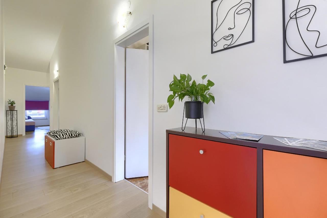 Homestay Pola Esterno foto